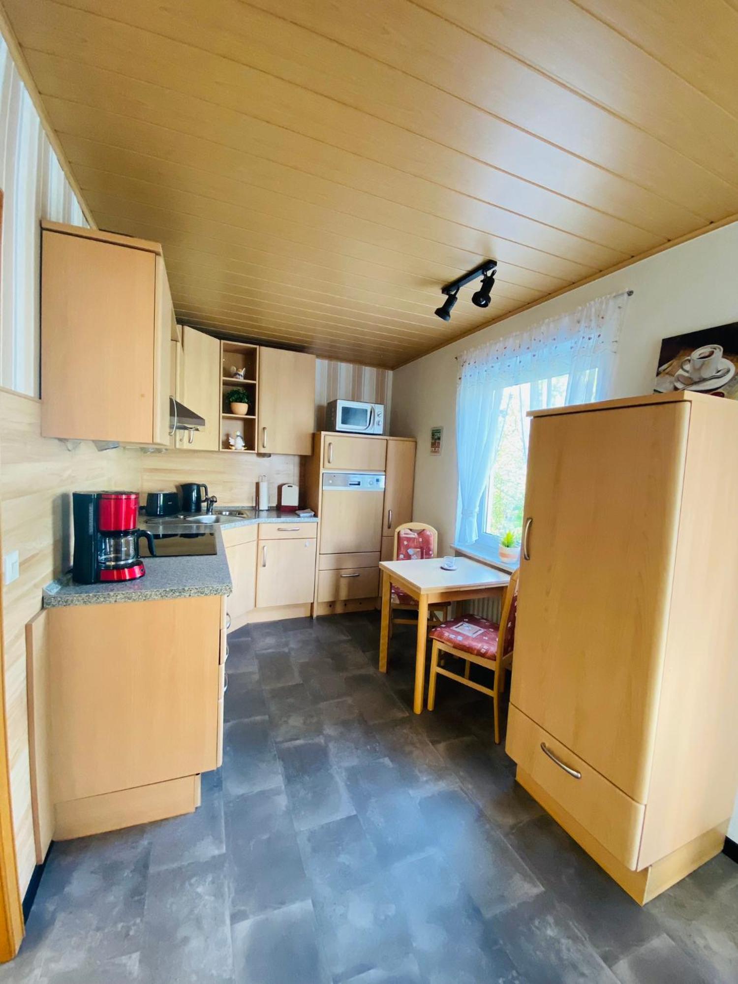 Ferienwohnung Becker Ellenz-Poltersdorf Εξωτερικό φωτογραφία